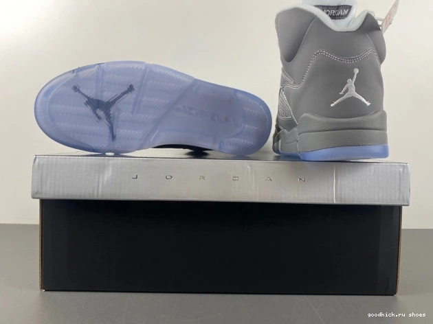 Air Retro Jordan Wolf 136027-005 Grey 5 0825